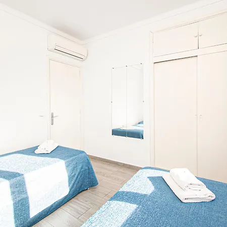 Falco Aparthotel *